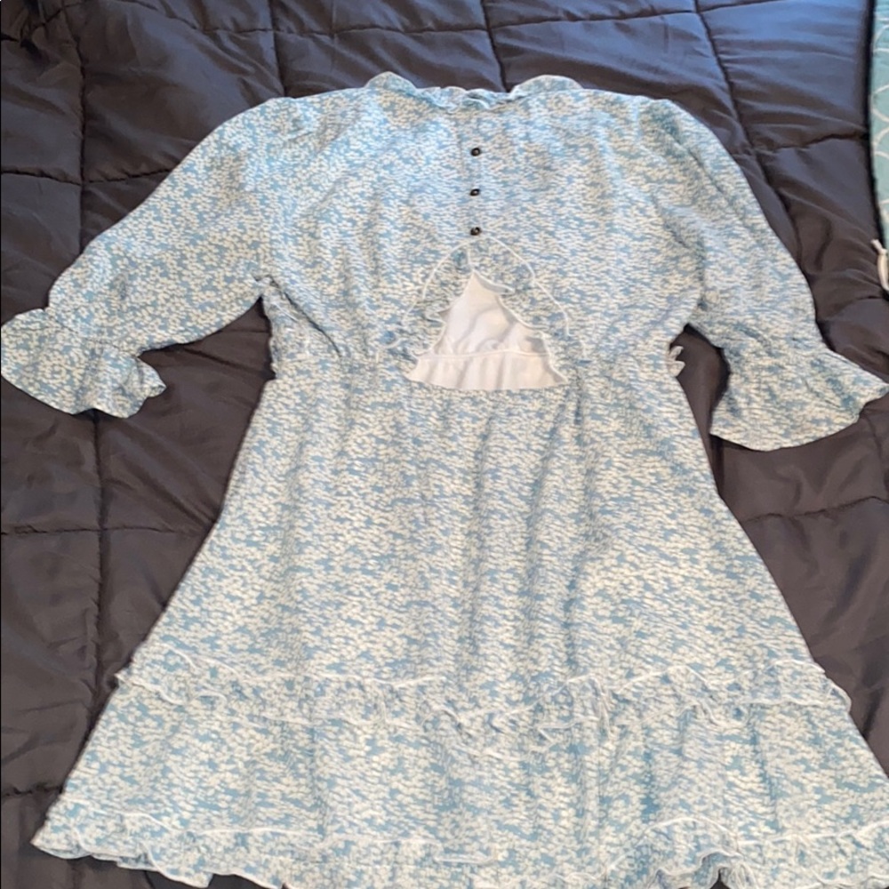 Dress - Picture 5 of 5